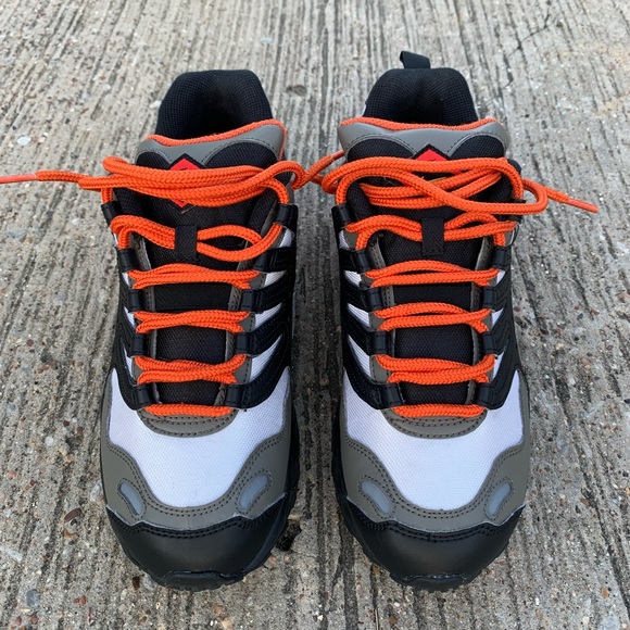 NIKE Air Terra Humara '18 (SZ 7.5) BONUS LACES - Picture 2 of 5